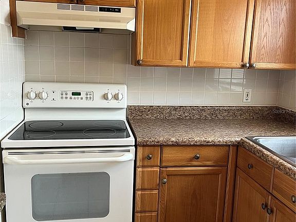 4th image of 8542 10th St N APT C