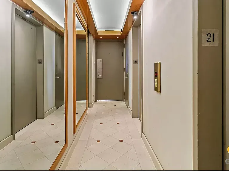 159 E 30th St #21AB — Photo 7