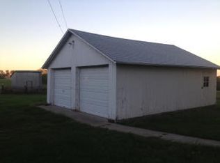 17063 Katydid Rd, Hopkins, MO 64461