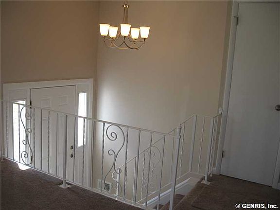3rd image of 315 North Ave