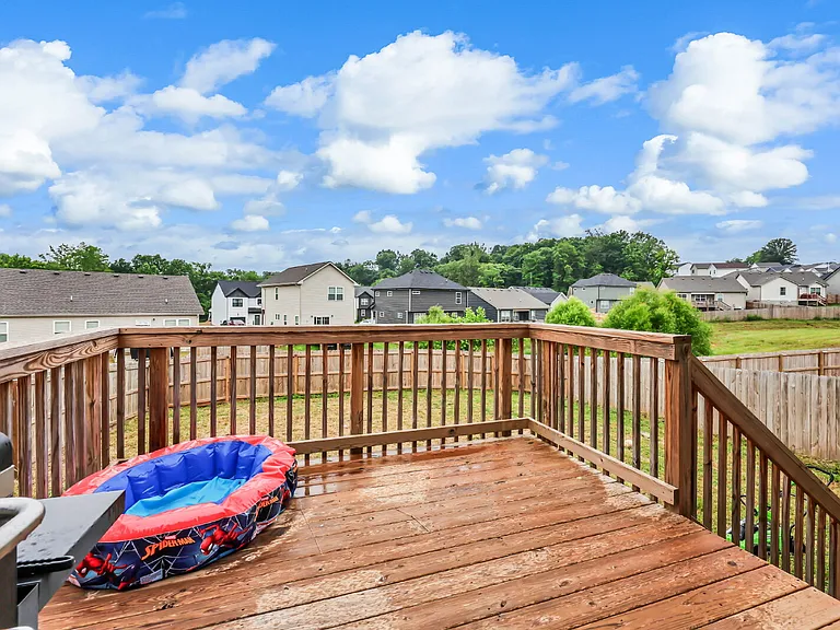 1436 Isaiah Dr — Photo 6