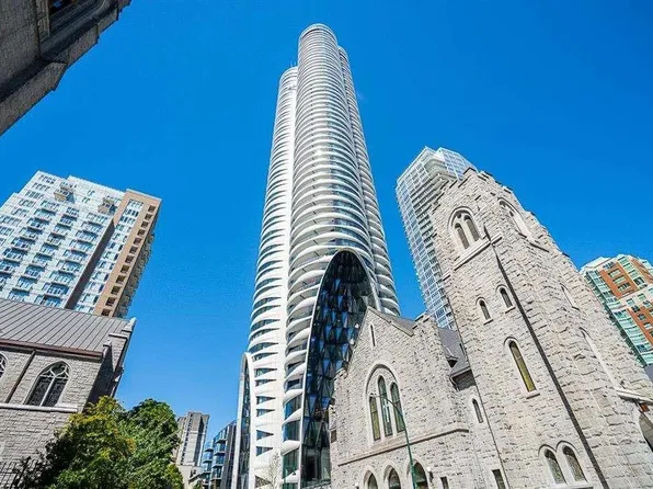 1033 Nelson St #703, Vancouver, BC V6E 0E5