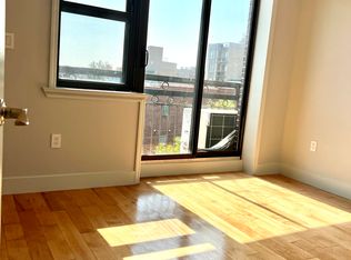 3914 8th Ave APT 4F, Brooklyn, NY 11232