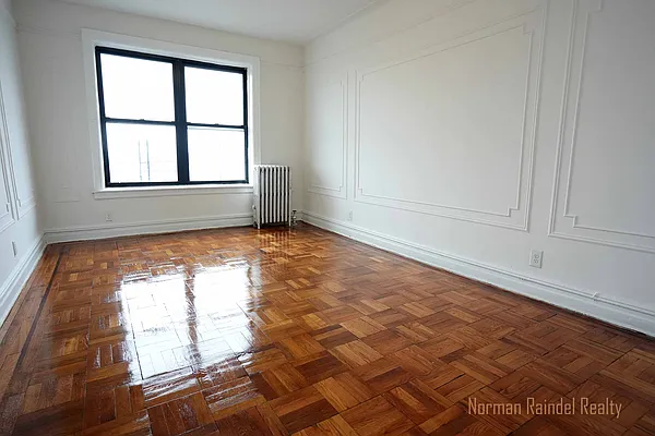 Rented by Norman Raindel, LREB | media 48