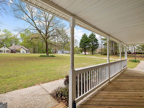 2nd image of 63 Addy Rd