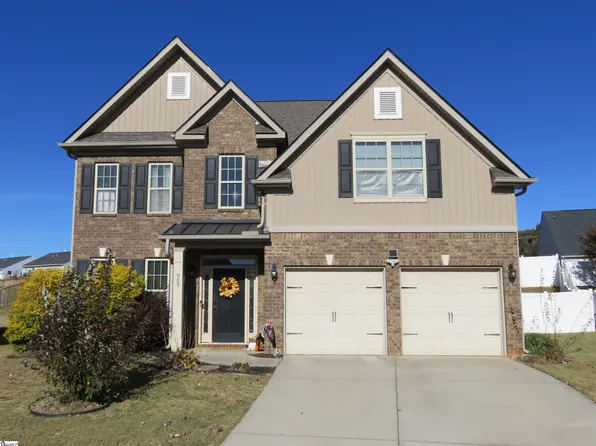 909 Deephallow Pl, Greer, SC 29651