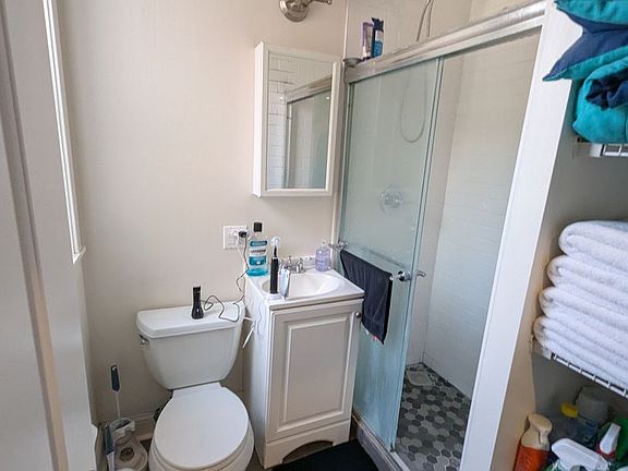 5th image of 4841-51 N Kimball Ave #Go