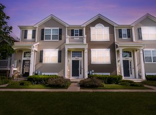 1655 Ruby Dr, Pingree Grove, IL 60140