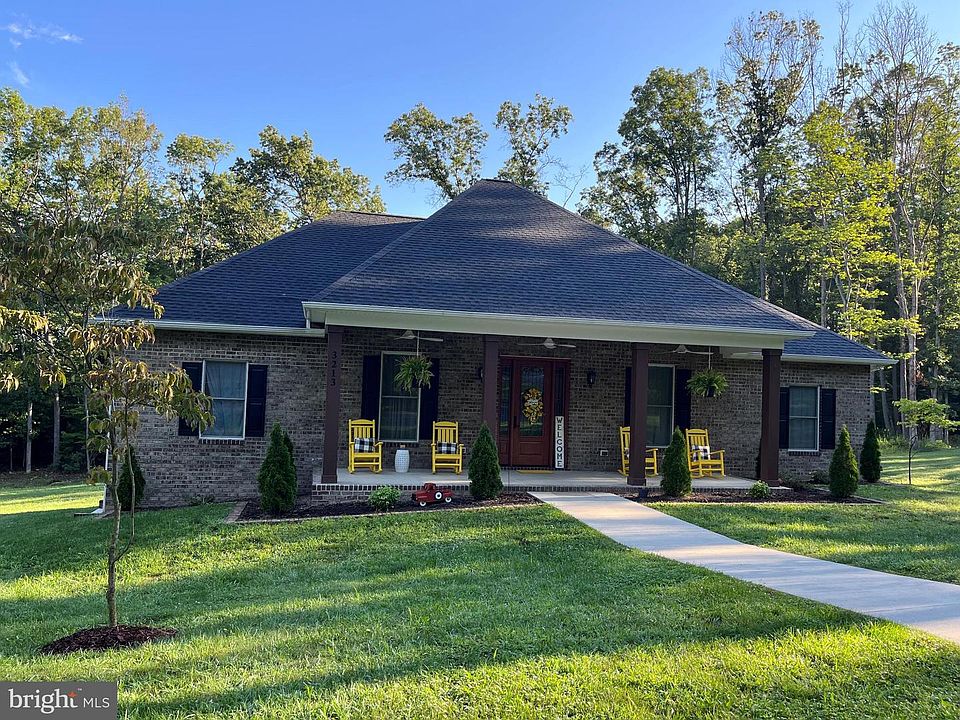 1st image of 3213 Old Tanbark Rd