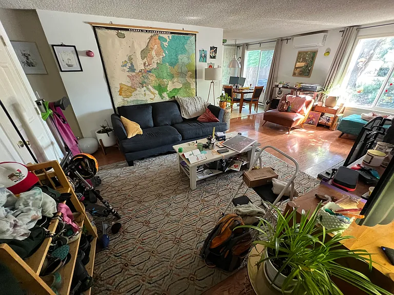 4921 SE 71st Ave #1 — Photo 3