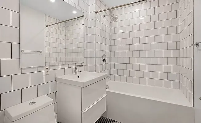 Rented by 346 Realty Group LLC | media 20