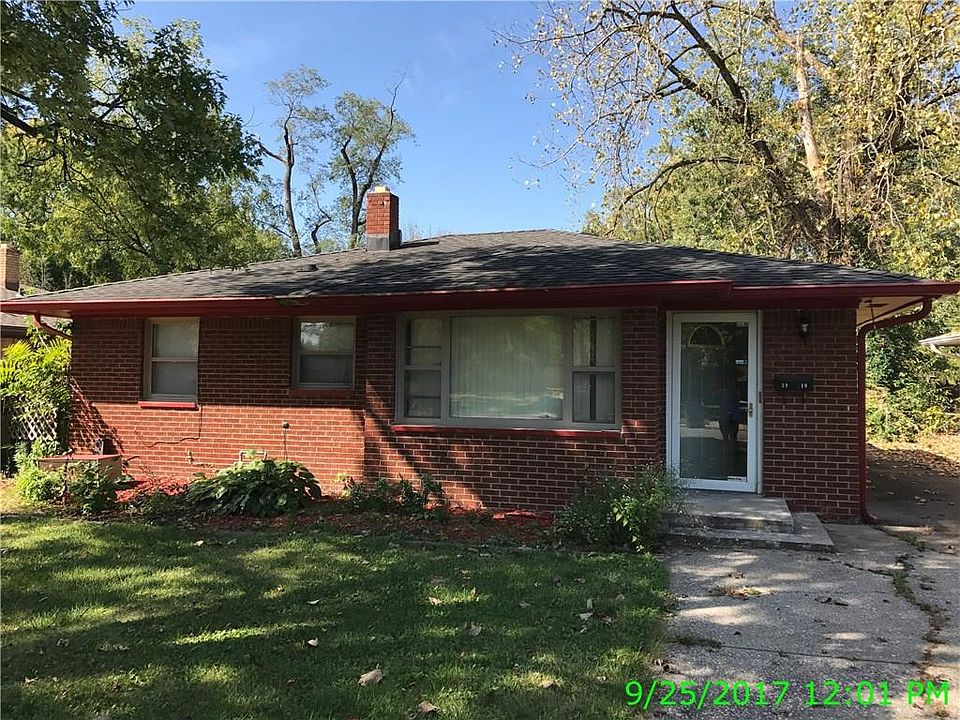 1st image of 3910 N Irvington Ave