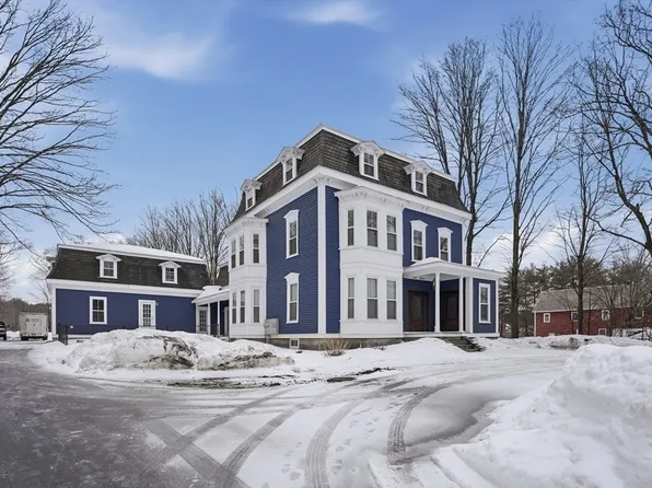 11-15 Taylor St, Littleton, MA 01460