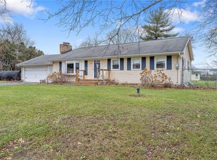 5911 Lathrop Dr, Cicero, NY 13039