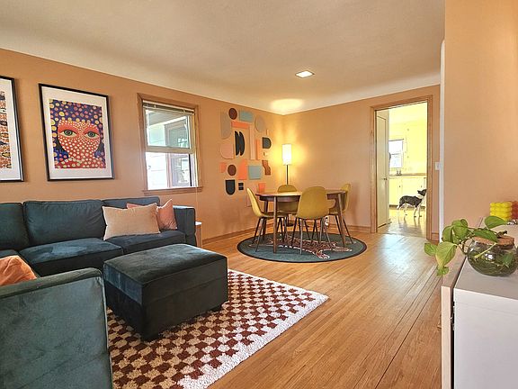 3rd image of 5556 43rd Ave S