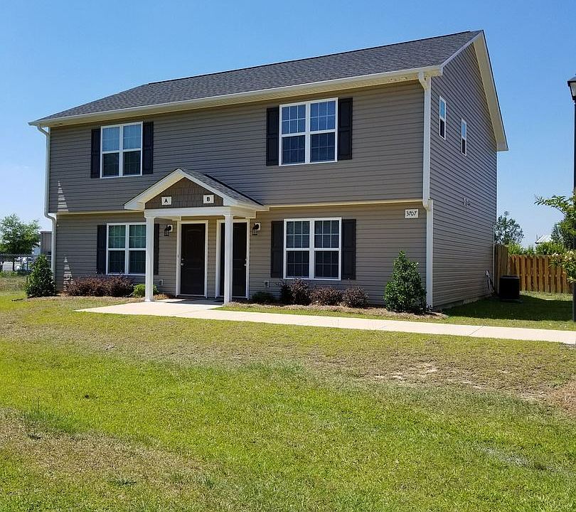 2nd image of 3707-B Hillcrest Dr