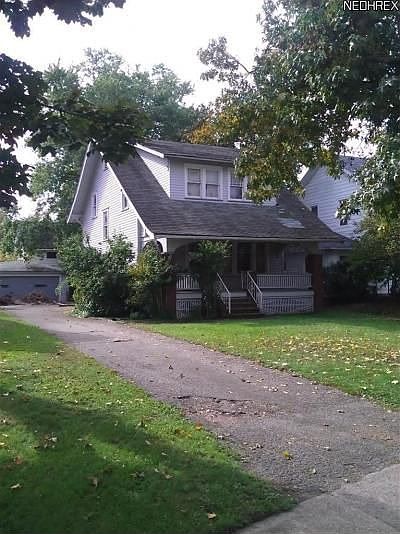 1st image of 1115 W 7th St