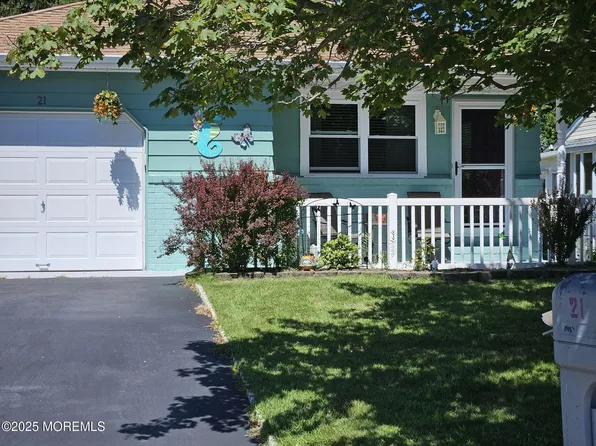 21 San Salvador Street, Toms River, NJ 08757