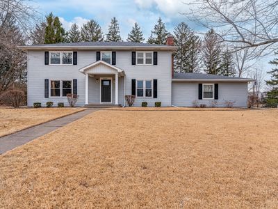 5013 Coachman Ct, Bettendorf, IA, 52722