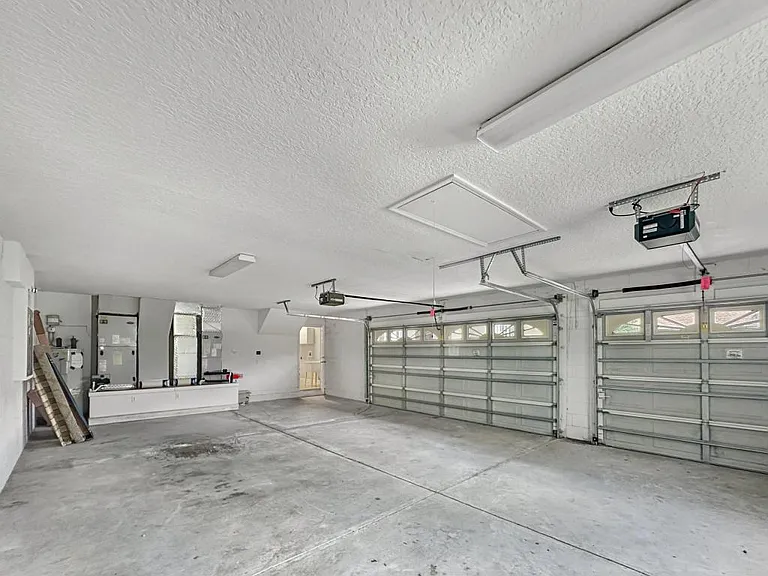 2770 Regal Pine Trl — Photo 15