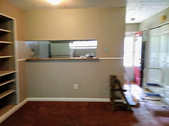 3rd image of 8610 Desoto Dr