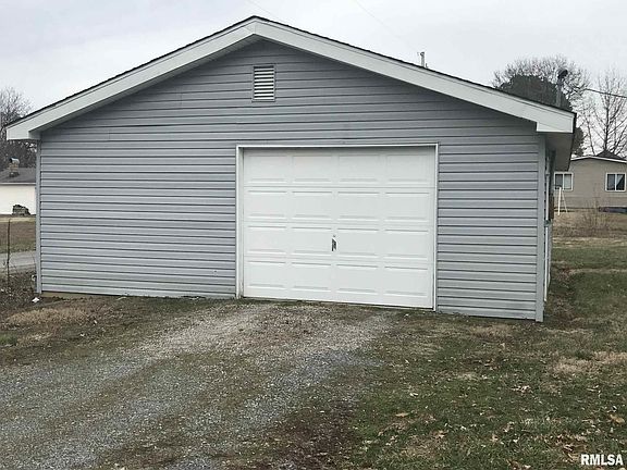 2nd image of 1407 Noah Ave