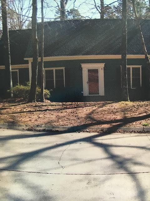 Front View facing Dean Crest