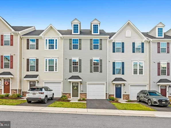315 Pemberton Park Ln, Frederick, MD 21703