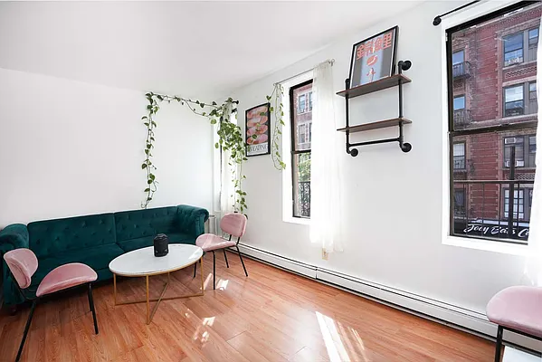 Rented by Spire Group | media 10