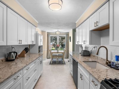 120 Apache Way, Tewksbury, MA, 01876