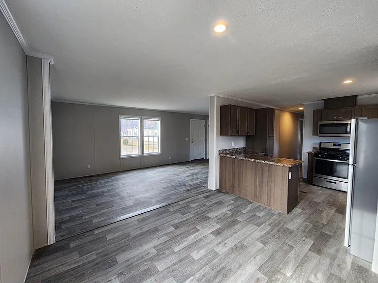 9072 Windward Dr #198 — Photo 3