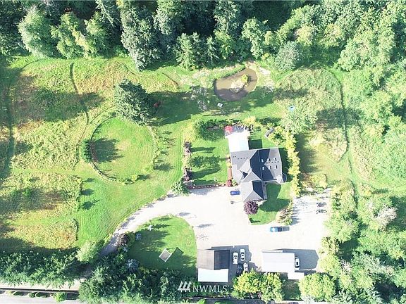 3rd image of 8306 135th St E