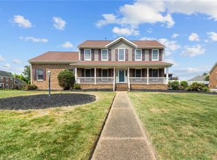 1501 Pine Grove Ln, Chesapeake, VA 23321