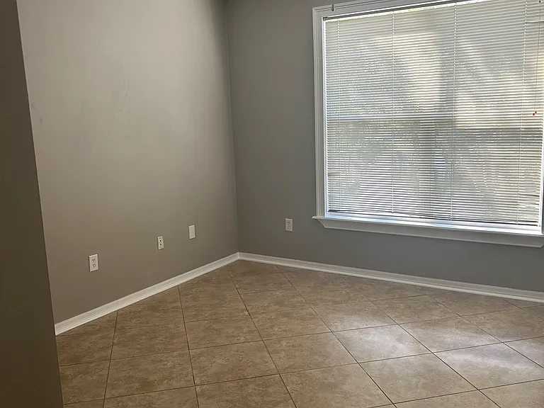 5616 Pinnacle Heights Cir #306 — Photo 9