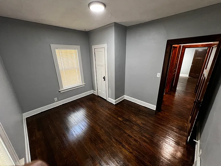 620 Paris Ave — Photo 14