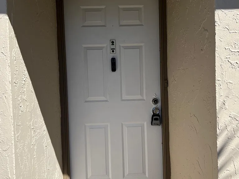 1733 Greer Ave — Photo 8