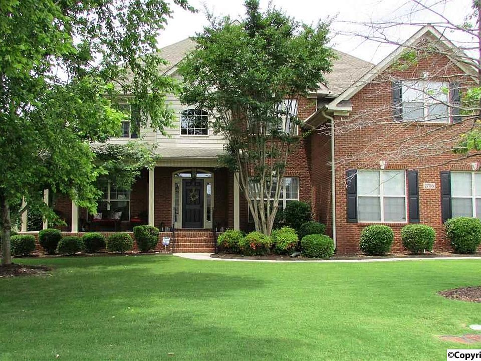 1st image of 2706 Arbor Oak Dr SE