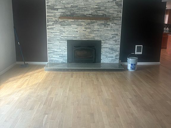 3rd image of 4214 49th Ave NE