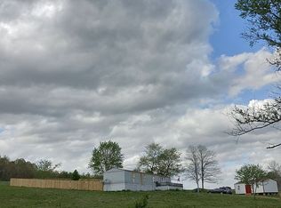 5425 Highway 140e, Puryear, TN 38251