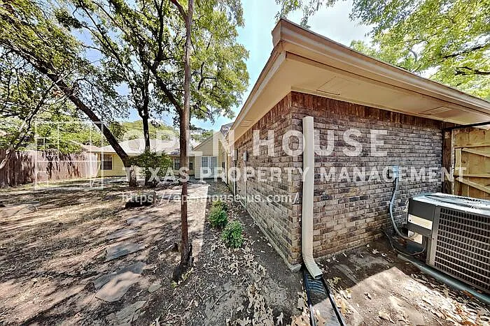 3403 Boyd Trl — Photo 18