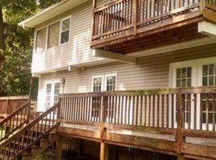 1521 Penn Ave, Saint Albans, WV 25177