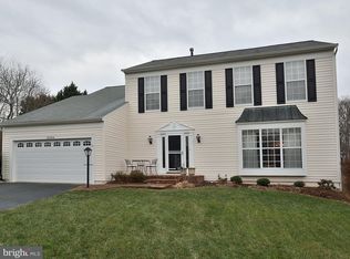 13206 Mountain Ash Ct, Woodbridge, VA 22192