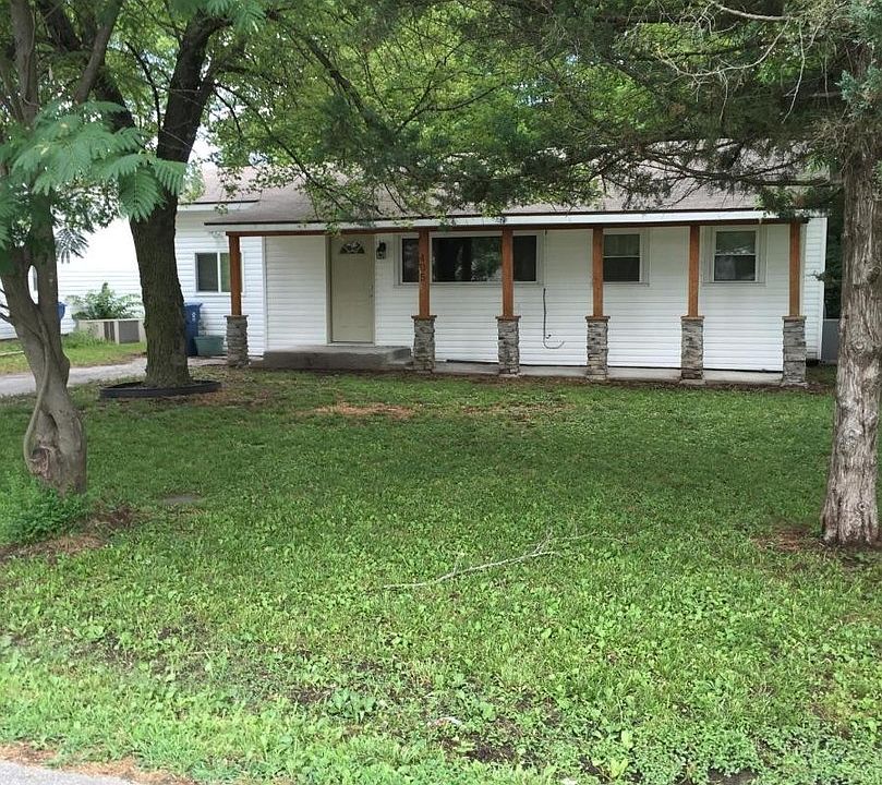 1st image of 405 Mower St