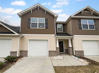 102 Red Plum Ln, Jamestown, NC 27282