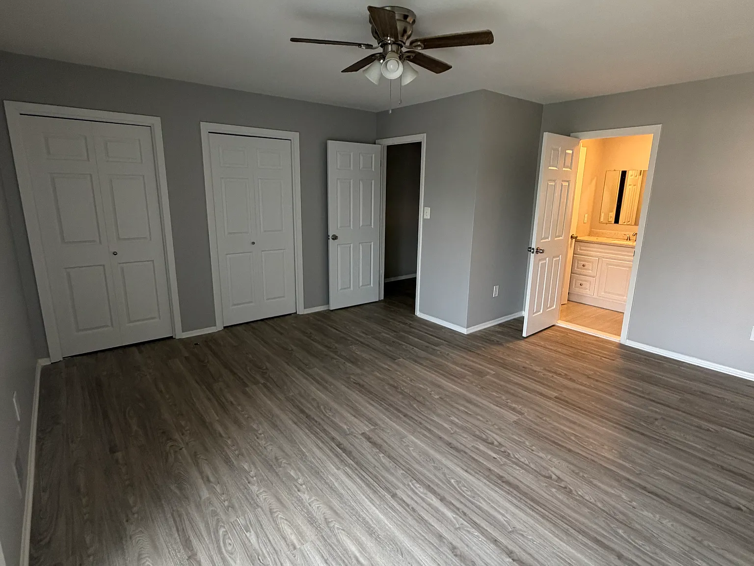 2 bed, 1.5 bath, $2,800 — Photo 4