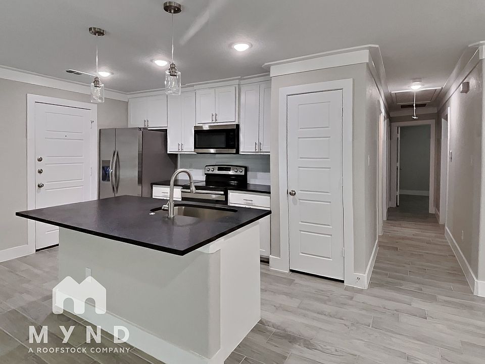 1st image of 5815 Black Pine Cir