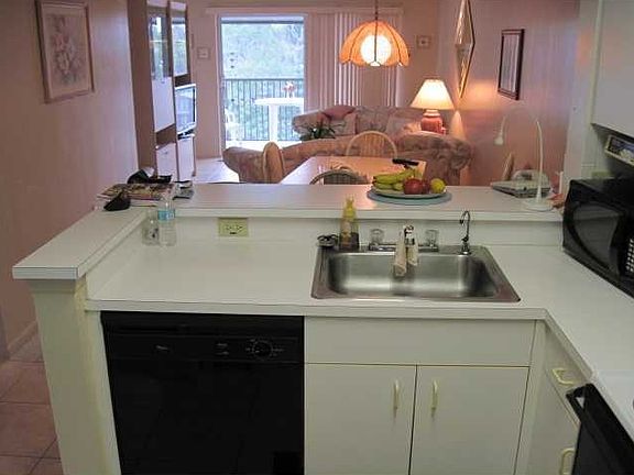 3rd image of 2236 N Cypress Bend Dr APT 404
