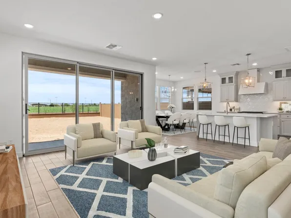 8012 W Griswold Road, Peoria, AZ 85345