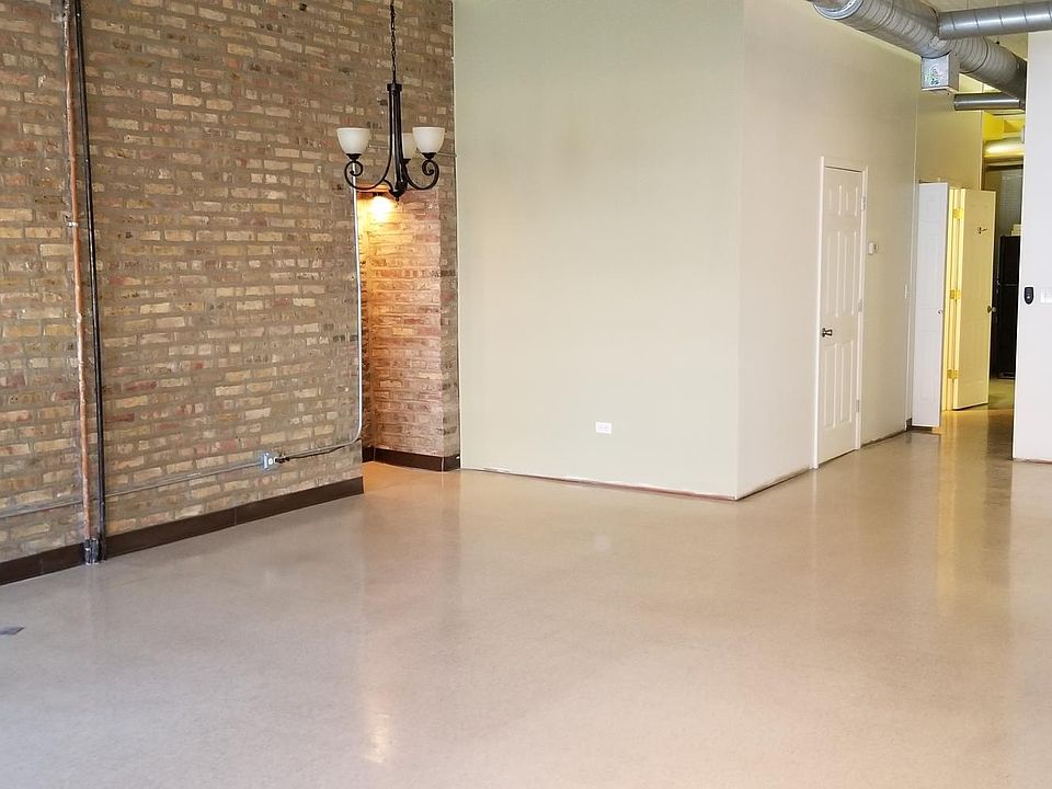 1st image of 3519 W North Ave