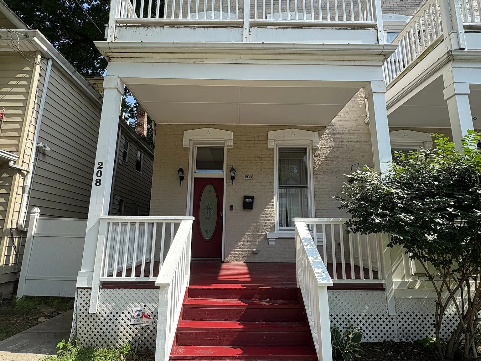 3 bed, 2.5 bath, 2592 sqft, $3,300 — Photo 2